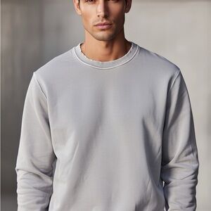 H&M Men's Light Gray Crewneck Sweater
